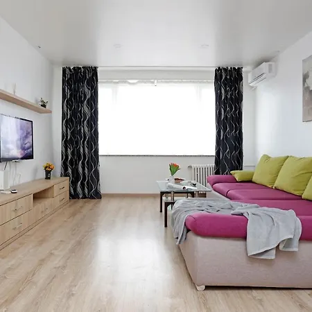 Cozy With A View * Bükreş